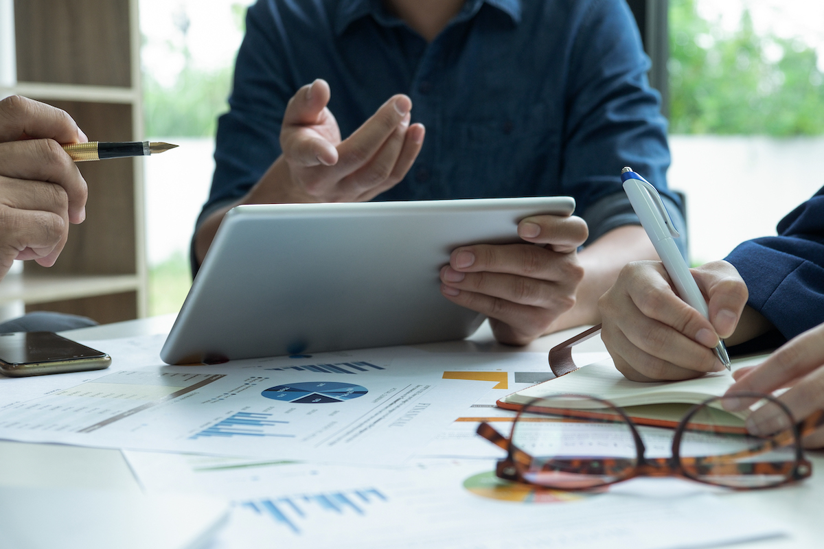 Performance Analysing and Management